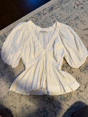 Abercrombie white top